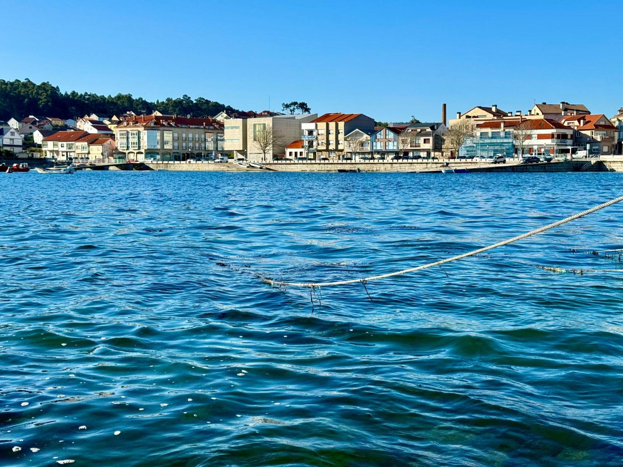 Apartamento Paseo Maritimo-A Illa De Arousa Exterior foto